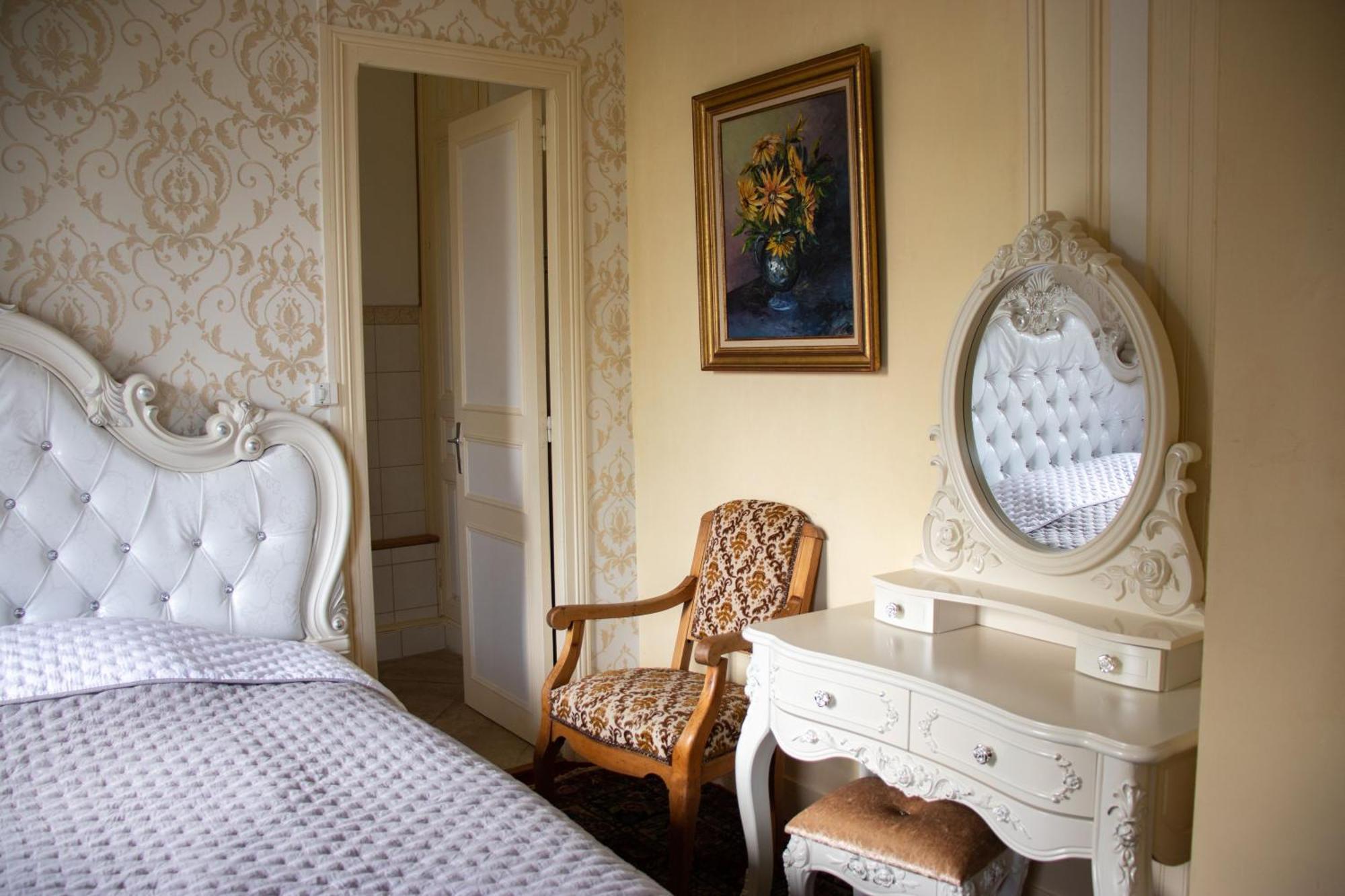 Le Pavillon de St Agnan Hotel Hautefort Eksteriør billede