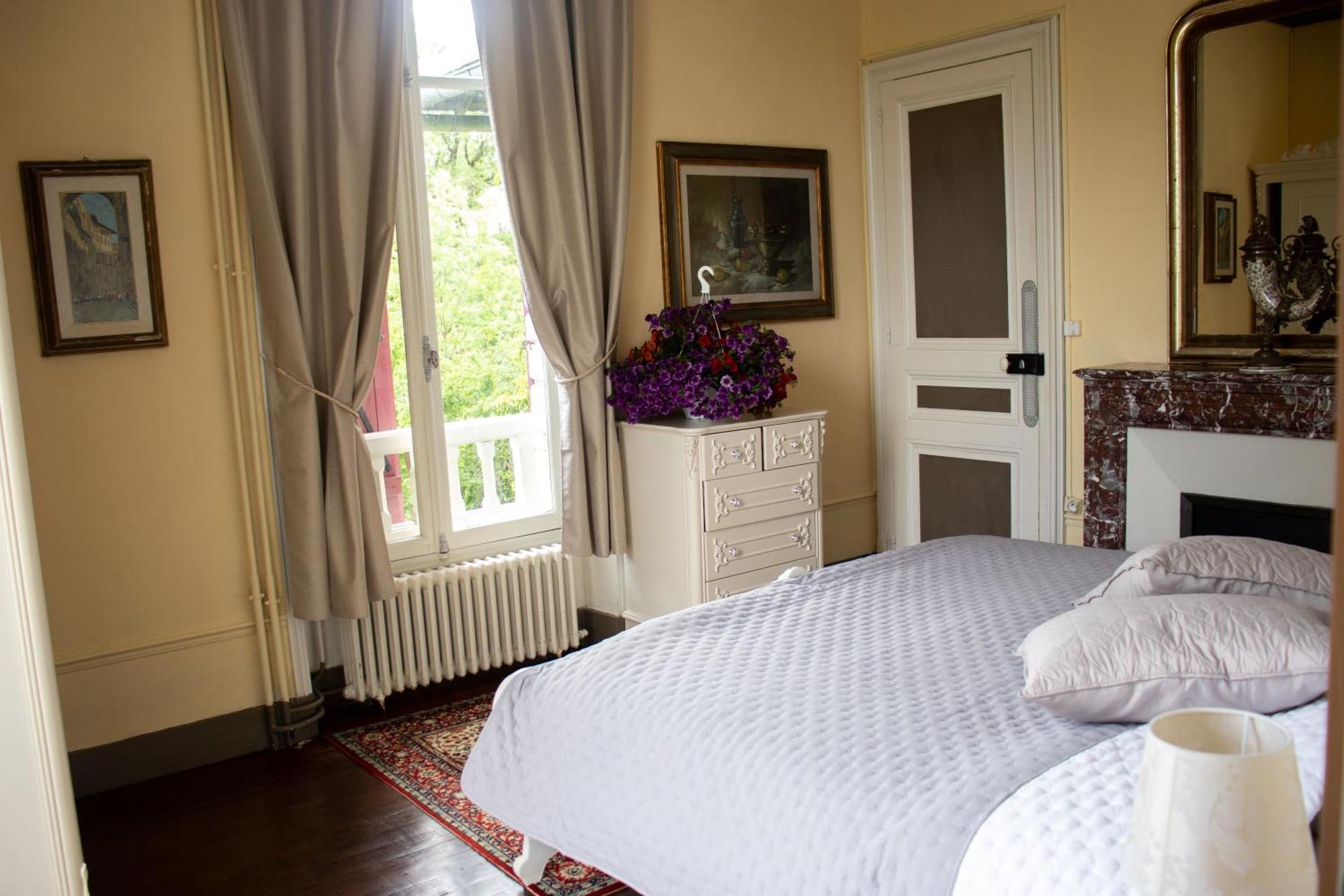Le Pavillon de St Agnan Hotel Hautefort Eksteriør billede